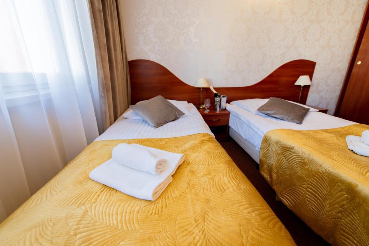 Hotel Grand Felix Kraków Exteriör bild